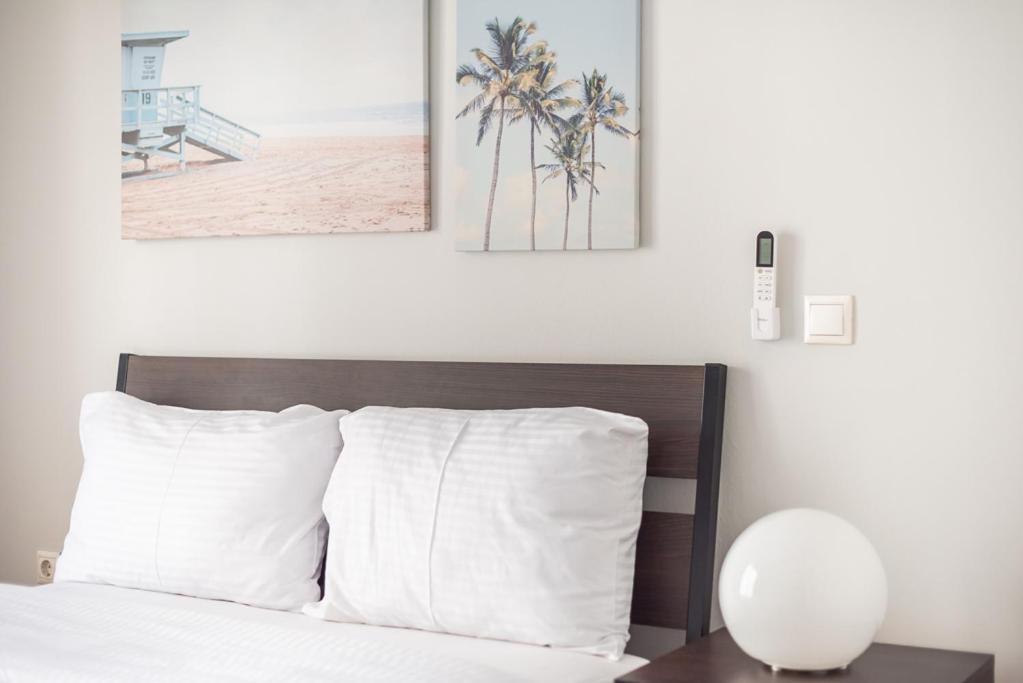 Entire Apartment - Vacation Home Athènes Extérieur photo