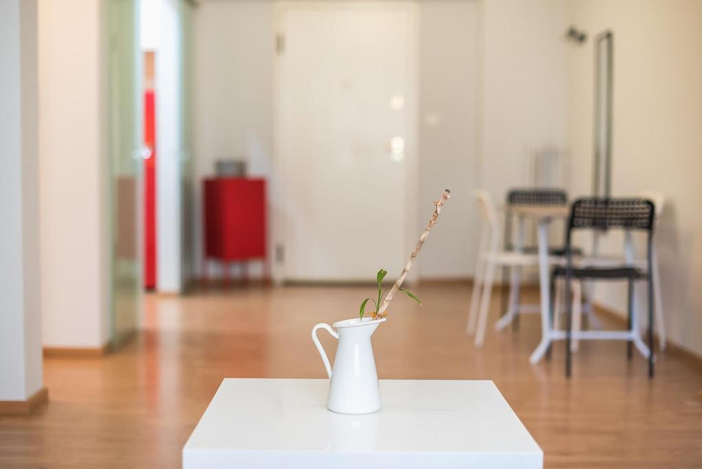 Entire Apartment - Vacation Home Athènes Extérieur photo